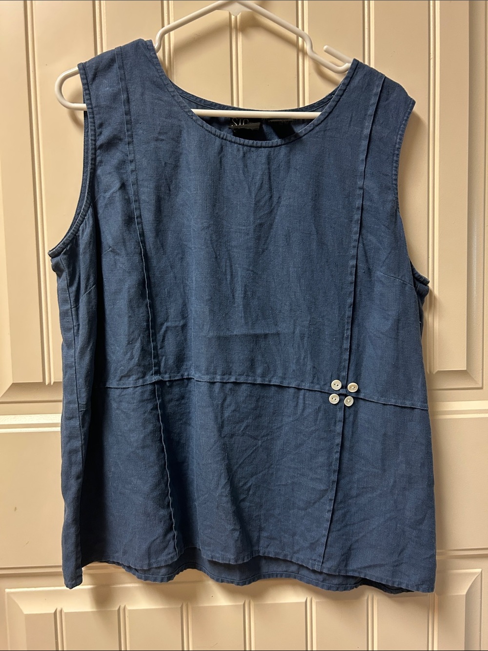 Casual Navy Blue Sleeveless Linen Tank Top—-STG linen shirt